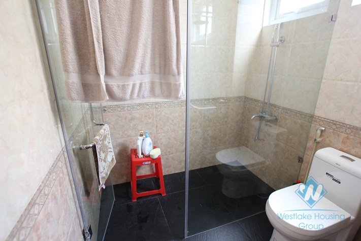 Nice apartment for lease in West lake area, quiet location 